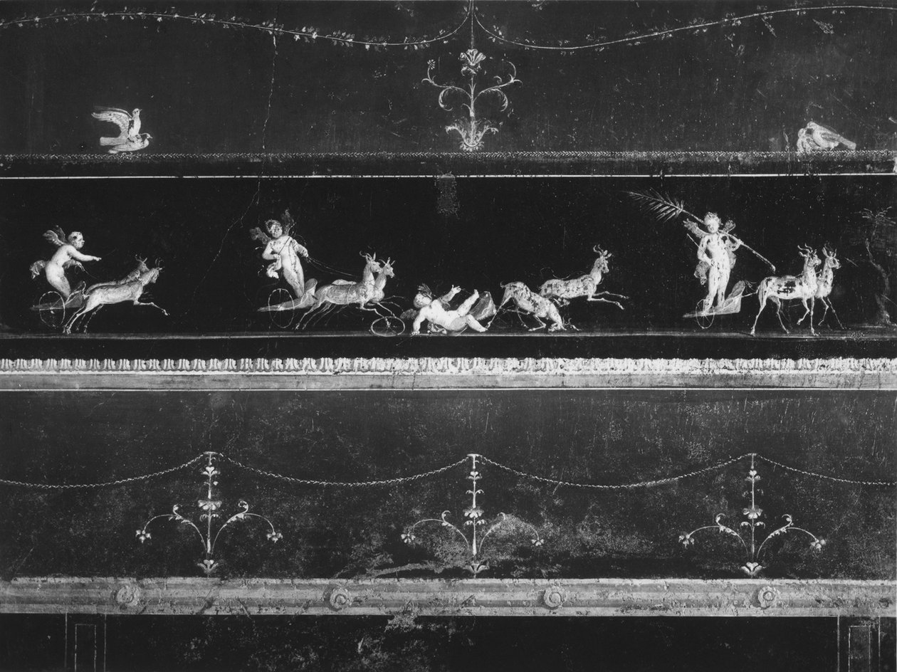 Zdobiony fryz z bigami prowadzącymi putti autorstwa Roman Roman