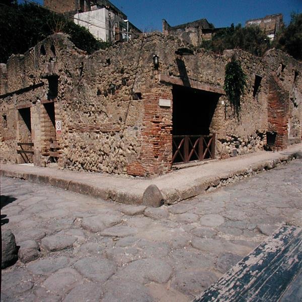 Narożnik Decumanus autorstwa Roman Roman