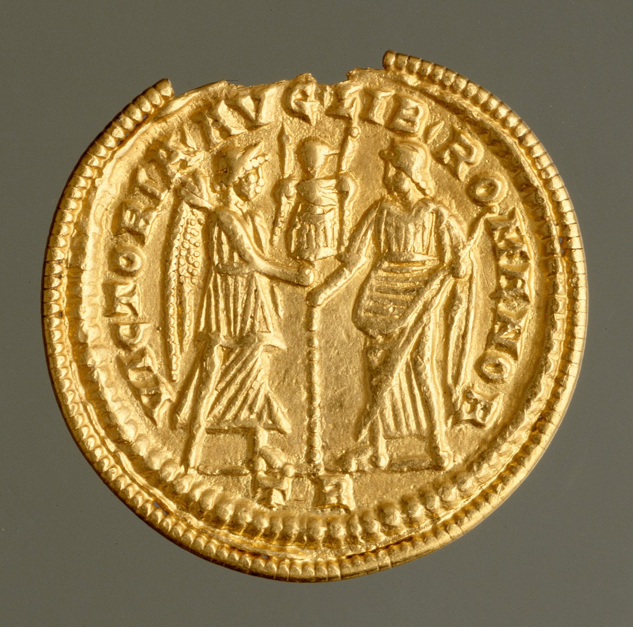 Solidus Magnentius, znaleziony w Kirchberg, ok. 350-353 (złoto) autorstwa Roman Roman