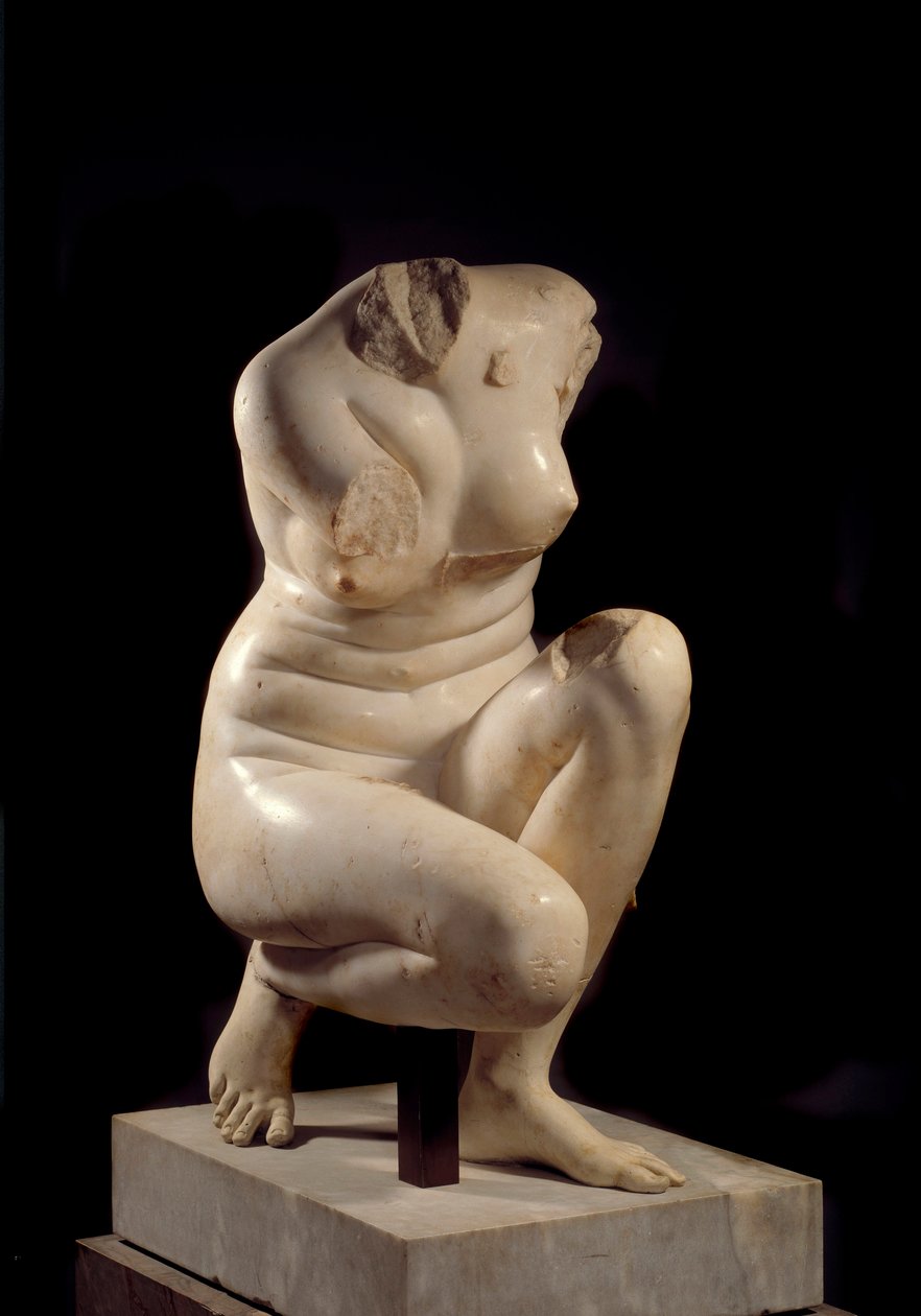 Afrodyta w kucki. Rzeźba z marmuru z II wieku n.e. Słońce. 0,71 m Paryż, Muzeum Luwru. autorstwa Roman