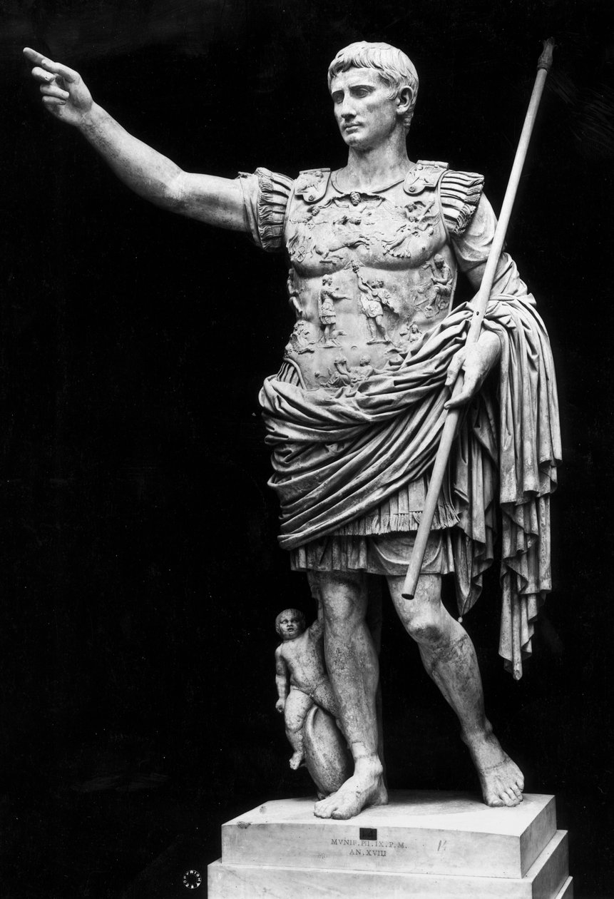 Augustus z Prima Porta (marmur) (zdjęcie czarno-białe) autorstwa Roman