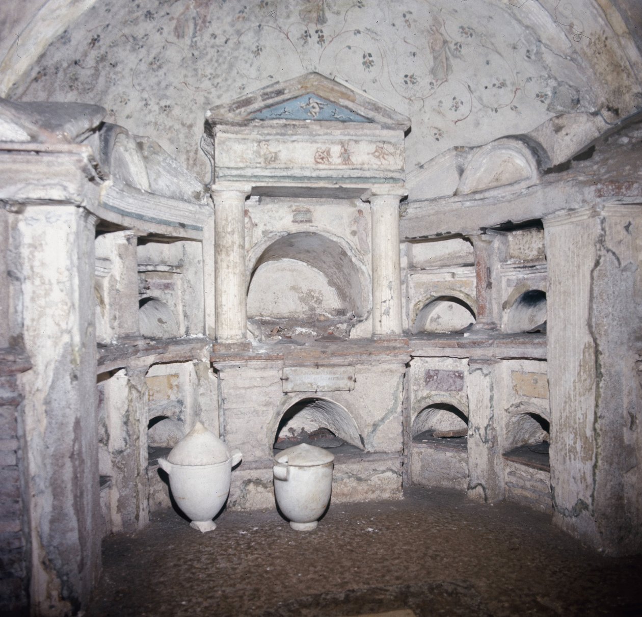 Kolumbarium - Grób Pomponiusza Hylaxa autorstwa Roman