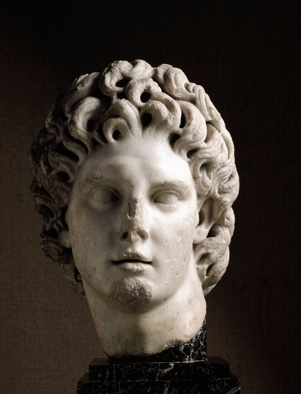 Głowa Aleksandra Wielkiego, II wpne (rzeźba) autorstwa Roman