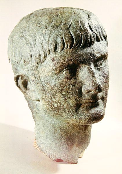 Głowa Tyberiusza (42 pne-37 ne) (brąz) autorstwa Roman