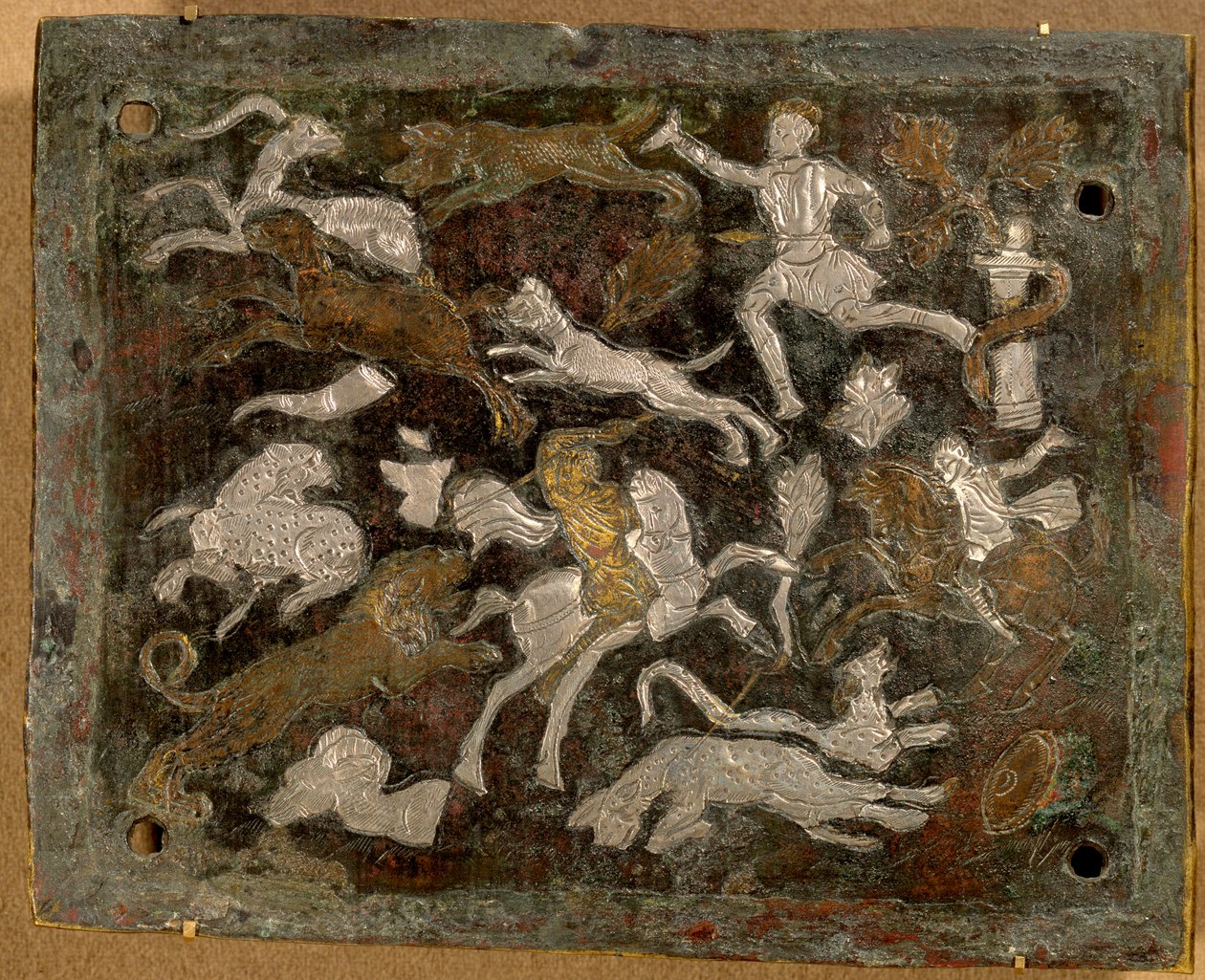 Płyta inkrustowana: sceny polowań z brązu oraz inkrustacje ze srebra i miedzi wykonane 350-400 AD, starożytny Rzym. z Włoch. Imperium Rzymskie. Paryż, Musee du Louvre autorstwa Roman