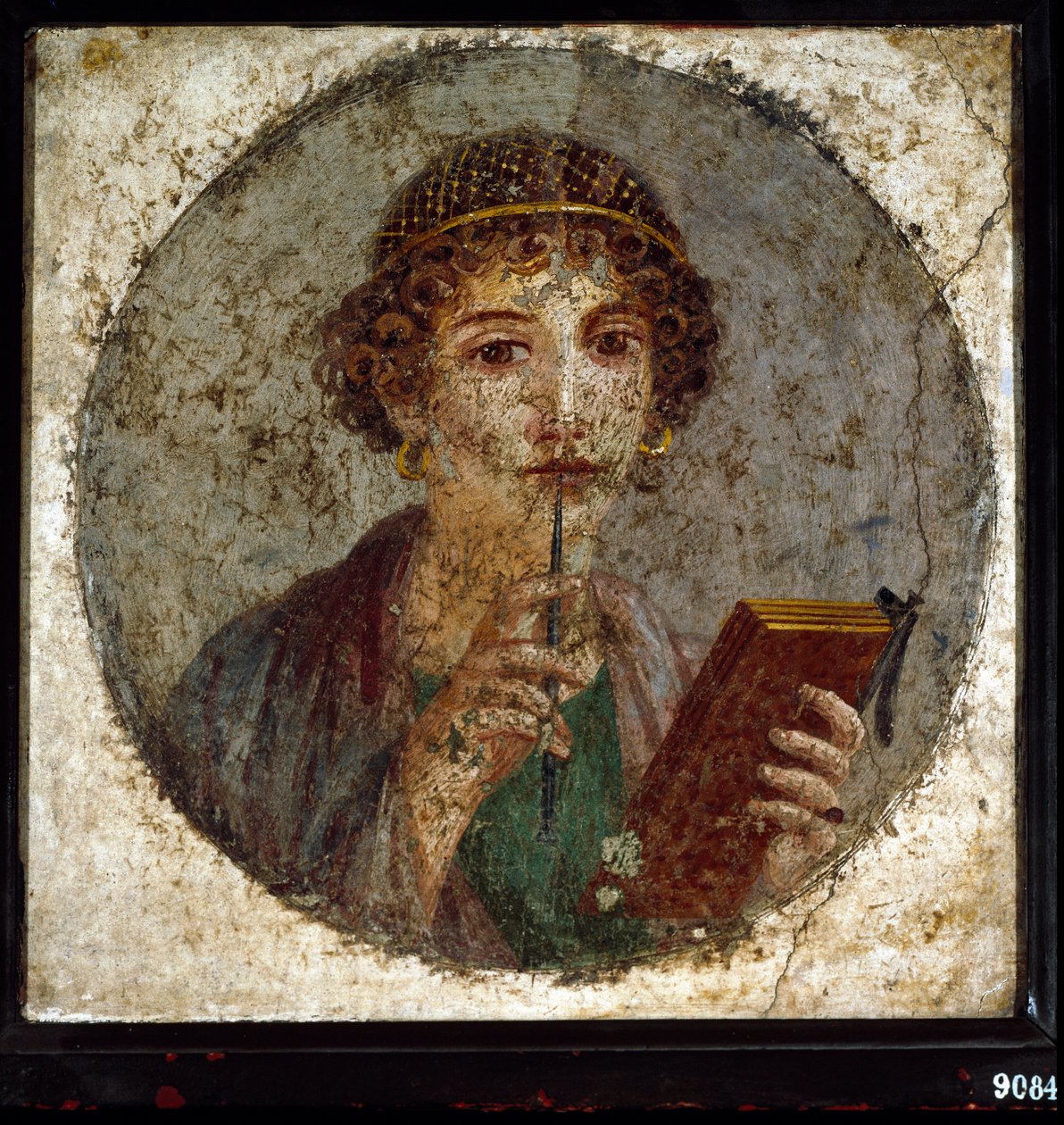 Portret przedstawia safonę (lub safonę) grecką poetkę. Rzymska kobieta z książką i piórem (rysik lub styl), z Pompei, Neapol, Włochy autorstwa Roman