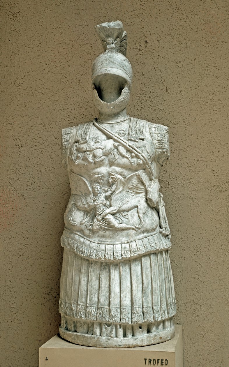 Sztuka rzymska: Trofeum broni w postaci zbroi paradnej żołnierza rzymskiego z I wieku p.n.e. Rzym, museo della civilta romana autorstwa Roman
