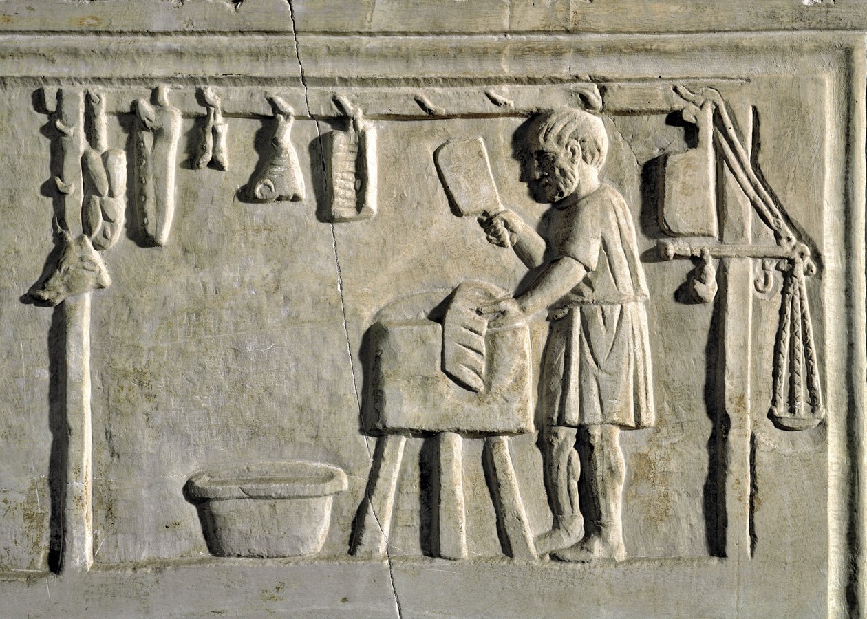Sztuka rzymska: „”rzeźnik w swoim sklepie”” Płaskorzeźba, cywilizacja rzymska, II wne, Rzym, Museo della Civilta Romana - Rzeźnik pracujący w swoim sklepie - Kamienna płaskorzeźba, II wne - Rzym, Museo della Civilta Romana autorstwa Roman
