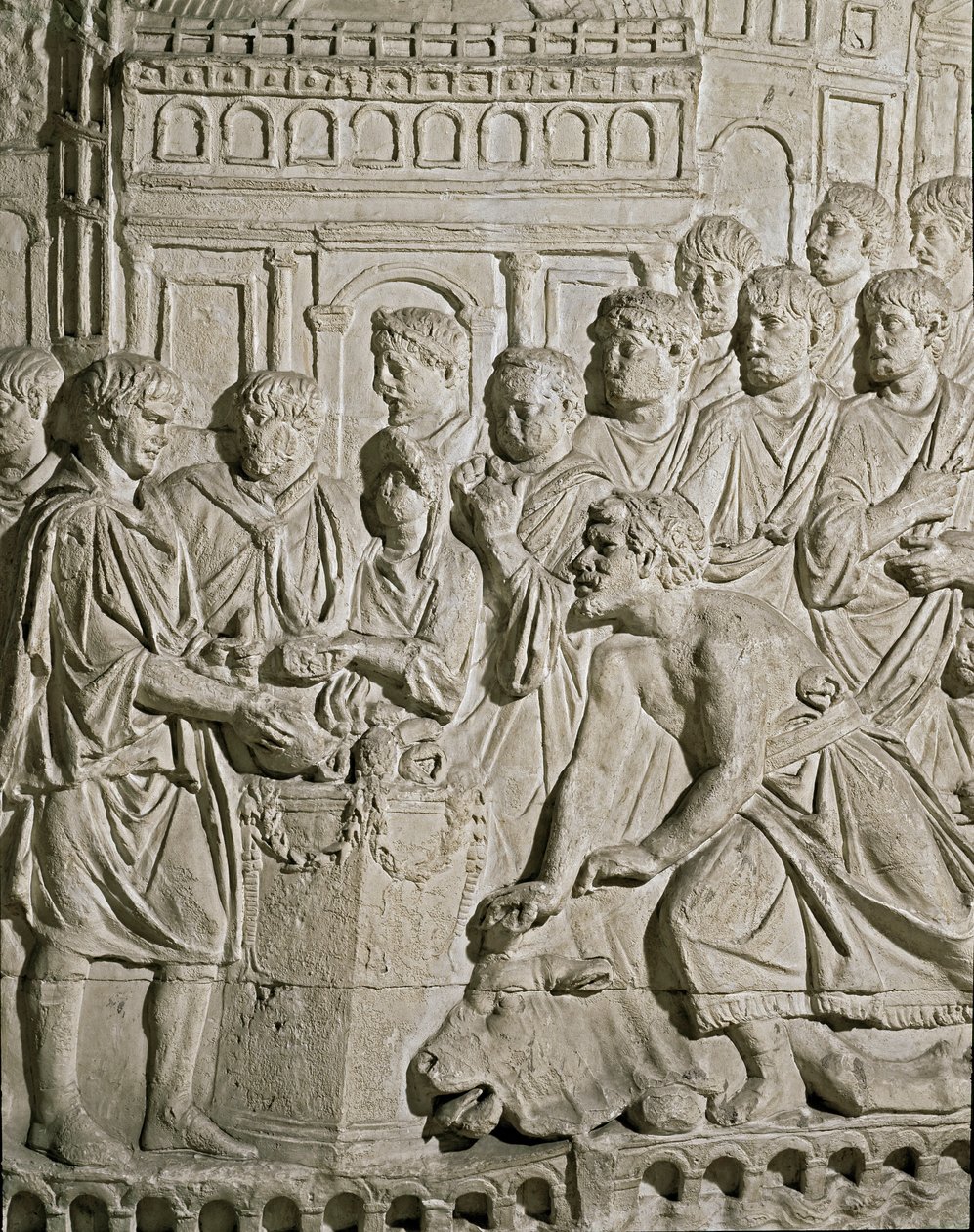 Sztuka rzymska: płaskorzeźba przedstawiająca obywateli Sarmat oddających hołd Rzymianom. Z płaskorzeźb kolumny Marc-Aurele (Marks Aurele). II wiek naszej ery. Rzym, Museo della Civilta Romana autorstwa Roman
