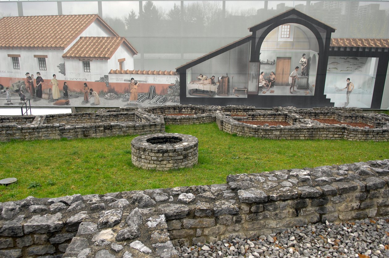 Sztuka rzymska: widok stanowiska archeologicznego Augusta Raurica 15-10 pne, Szwajcaria. autorstwa Roman