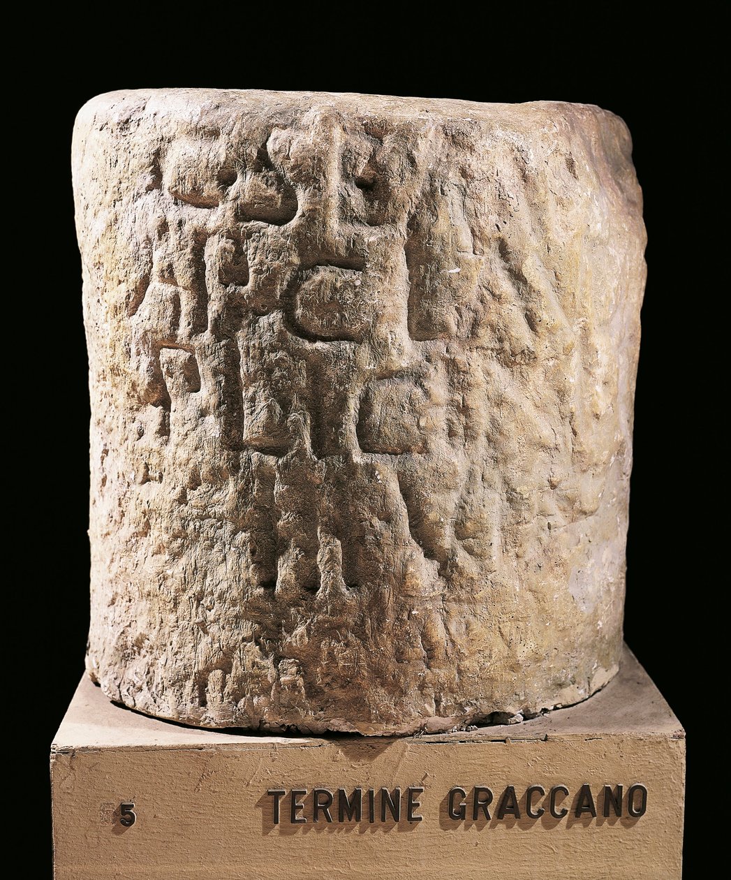 Cywilizacja rzymska, kamień graniczny, który wyznaczał działki wyznaczone przez prawa Gracchiego autorstwa Roman