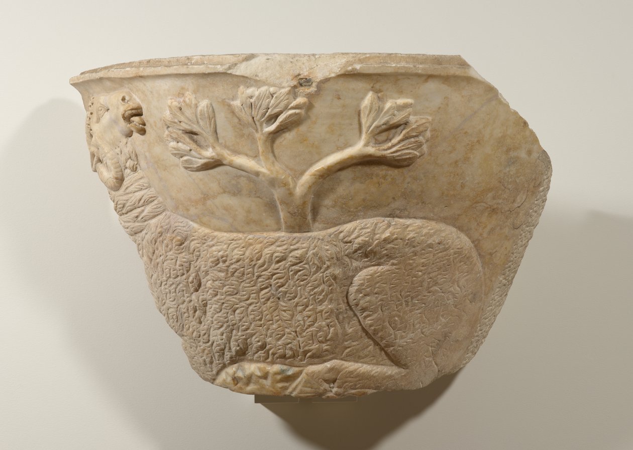 Fragment sarkofagu, III w. (marmur) autorstwa Roman