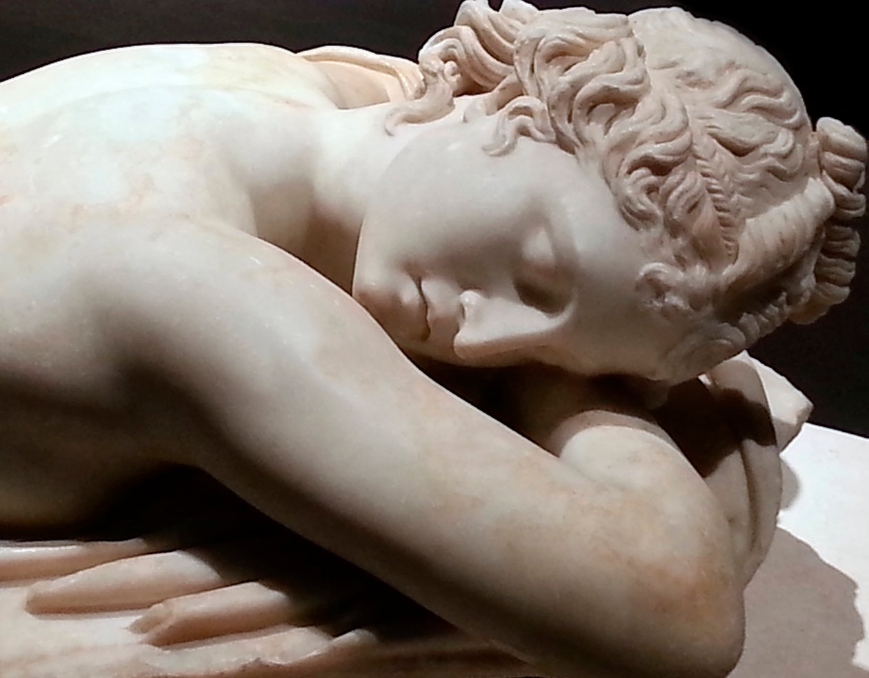 Śpiący Hermafrodyta: marmurowa rzeźba, sztuka rzymska autorstwa Roman