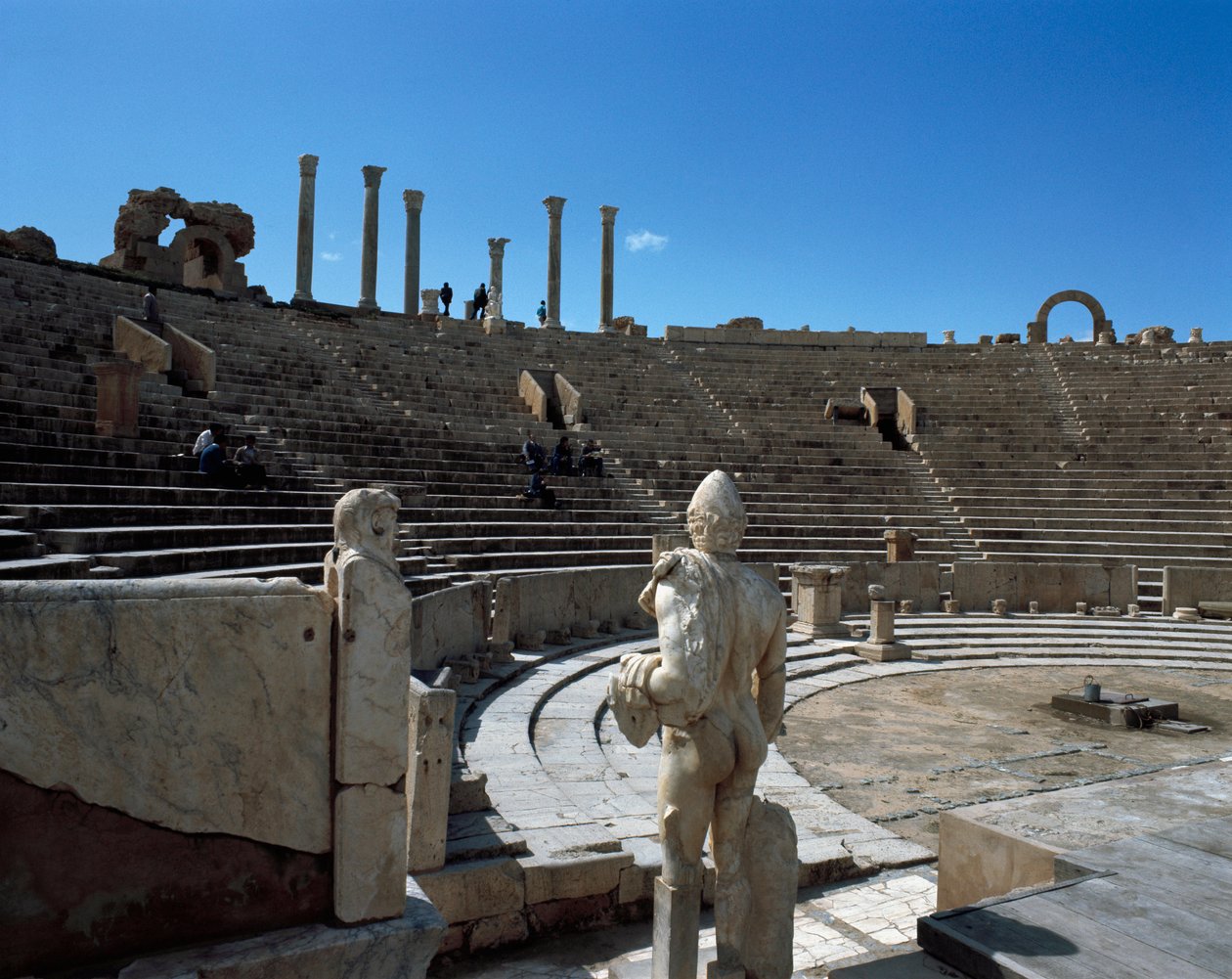 Widok na teatr autorstwa Roman