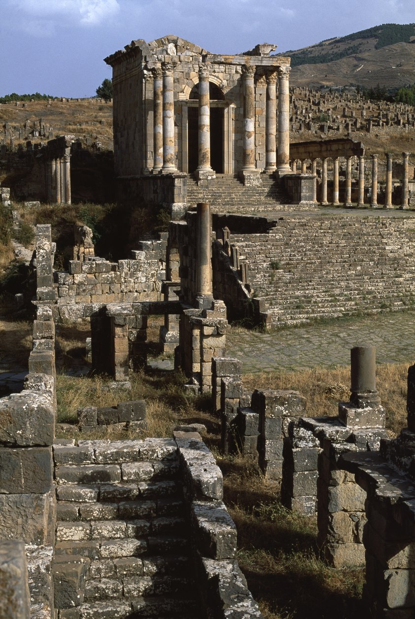 Widok na świątynię rodziny Septymian, okres wielkiego cesarstwa (27 pne-395 ne) (patrz także 267063 i 267065) autorstwa Roman Imperial Period
