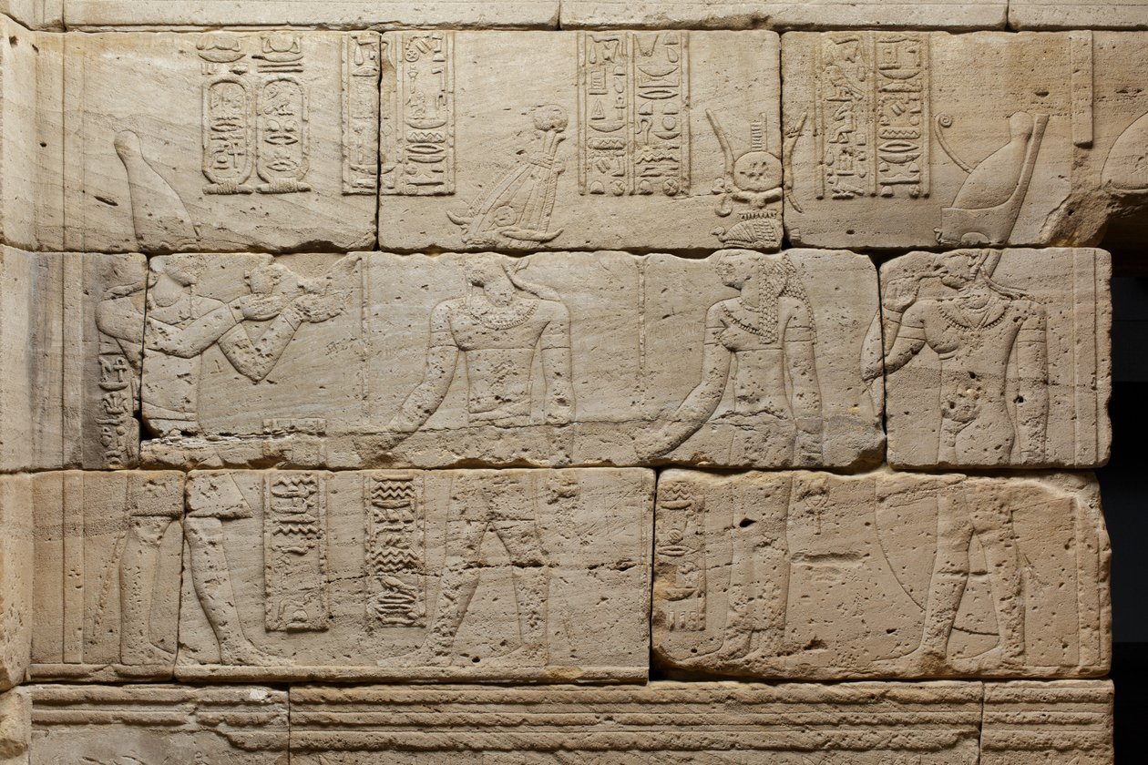 Płaskorzeźba ze Świątyni Dendur, ok.10 pne (piaskowiec eolski) autorstwa Roman Period Egyptian