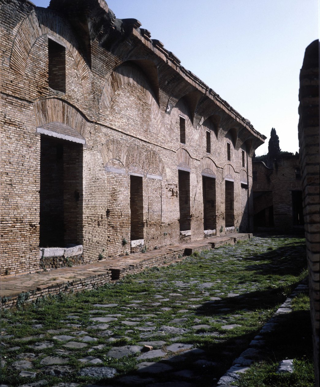 Starożytna Ostia: Dom Diany (Dom Diany), w „Insula” przy Via dei Balconi. autorstwa Roman Roman