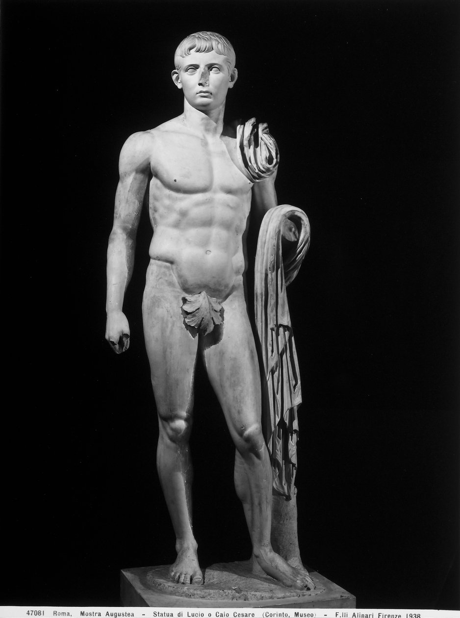 Akt męski (Lucjusz lub Caius Caesar) (marmur) autorstwa Roman Roman