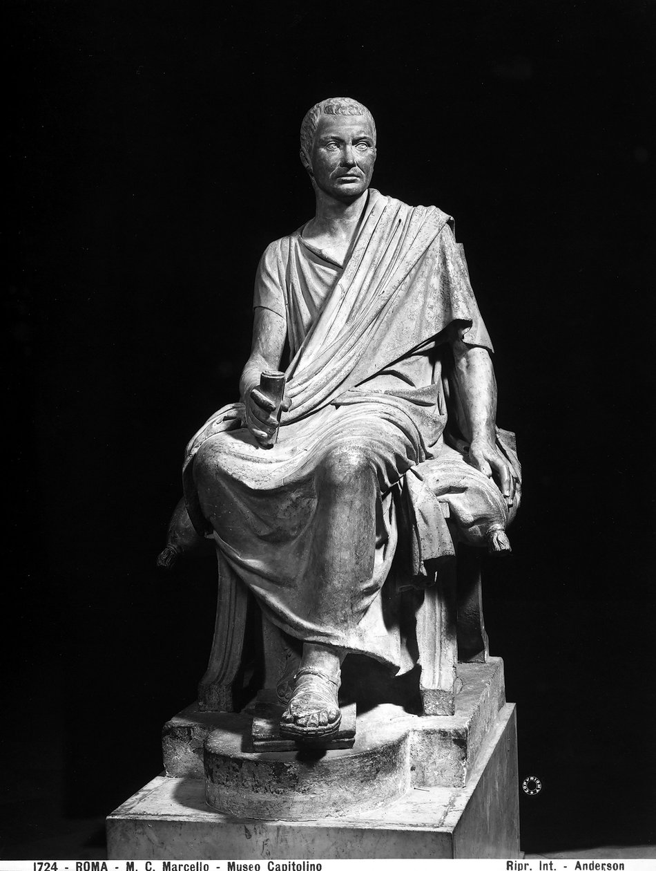 Posąg Marka Klaudiusza Marcellusa (ok. 268-208 pne) (marmur) autorstwa Roman Roman