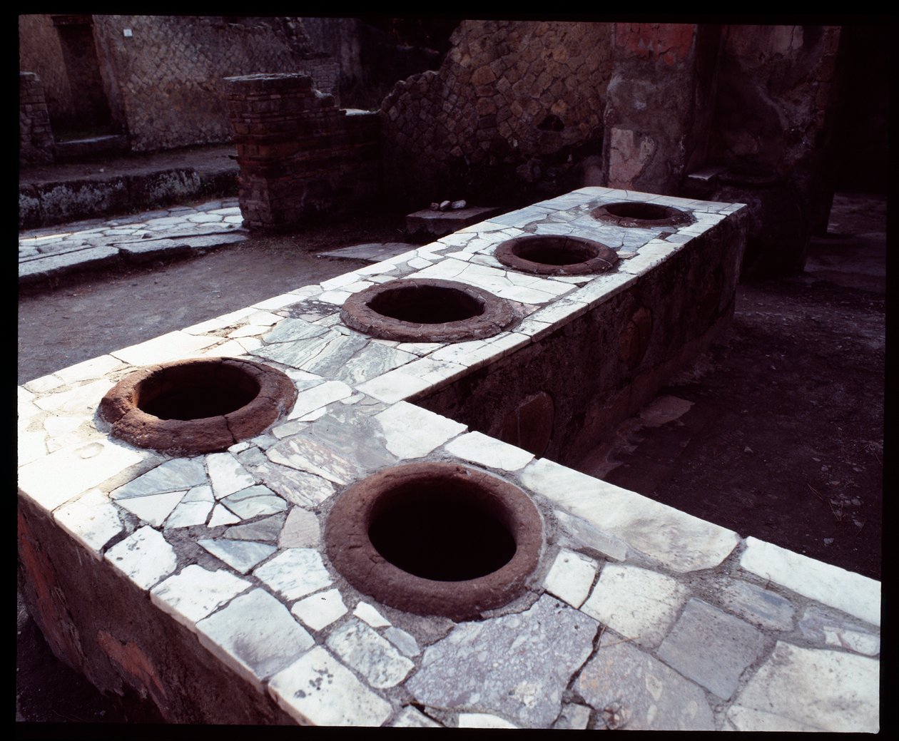 Licznik z marmuru Thermopolium, V wiek pne - I wiek ne autorstwa Roman Roman