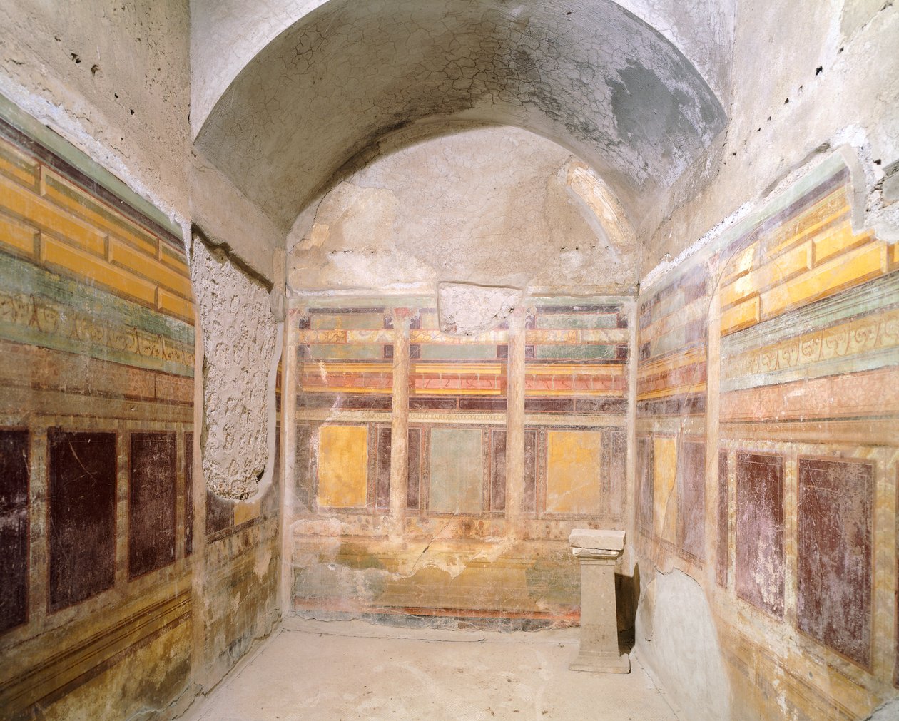 Sklepienie ozdobione freskami w drugim stylu pompejańskim, Dom Srebrnego Wesela, Pompeje, Kampania, Cywilizacja Rzymska autorstwa Roman Roman