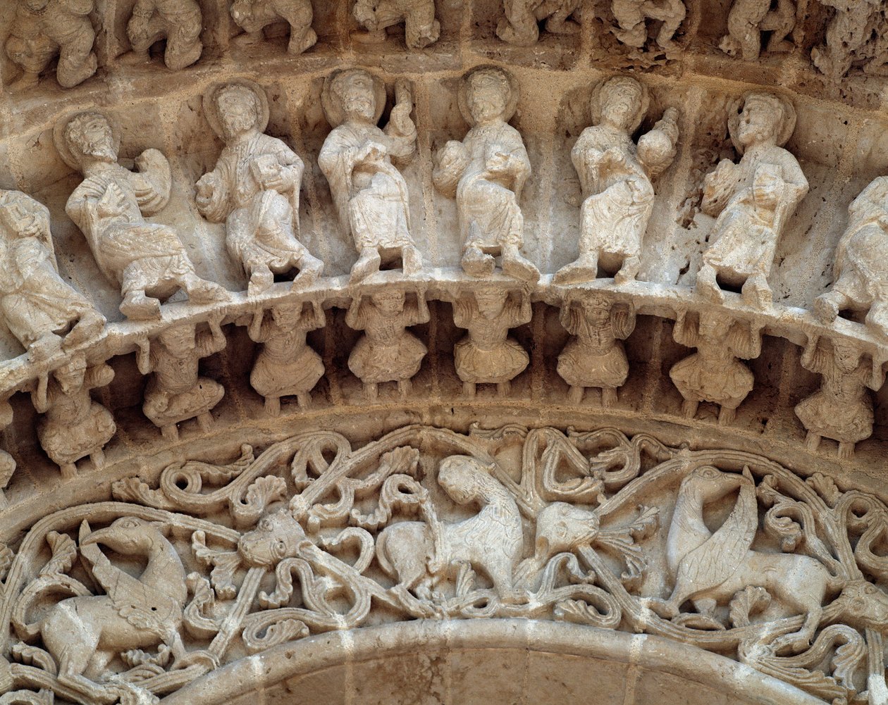 Detal rzeźby portalu południowego autorstwa Romanesque