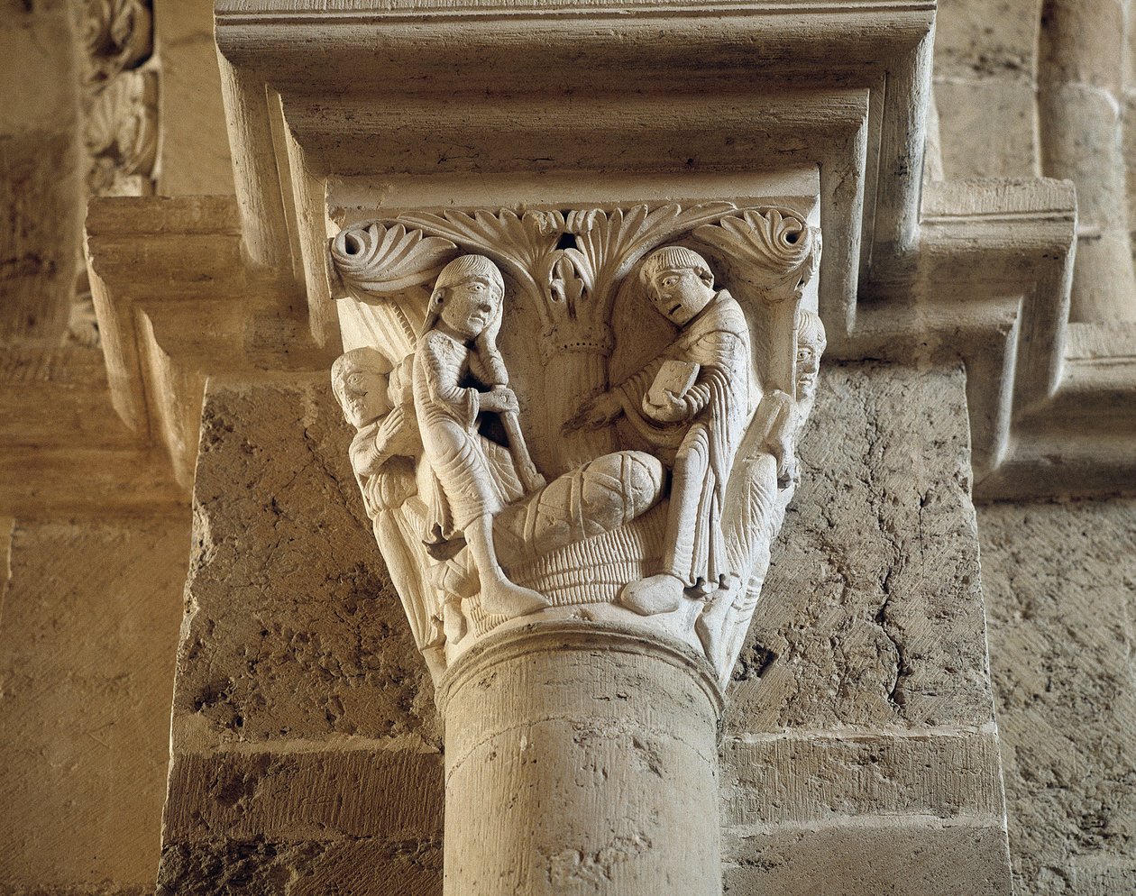 Św. Benedykt wskrzesza syna chłopa, stolicę narthexu (rzeźba) autorstwa Romanesque