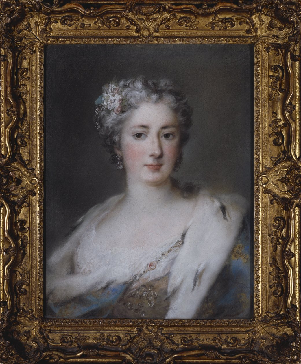 Portret damy w szacie obszytej gronostajem autorstwa Rosalba Giovanna Carriera