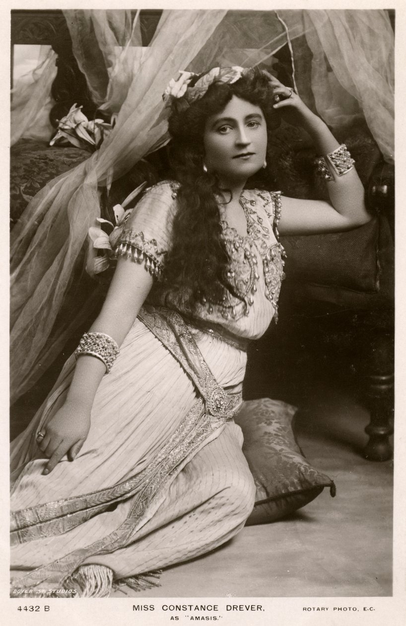 Constance Drever, brytyjska aktorka, ok. 1907. autorstwa Rotary Photo