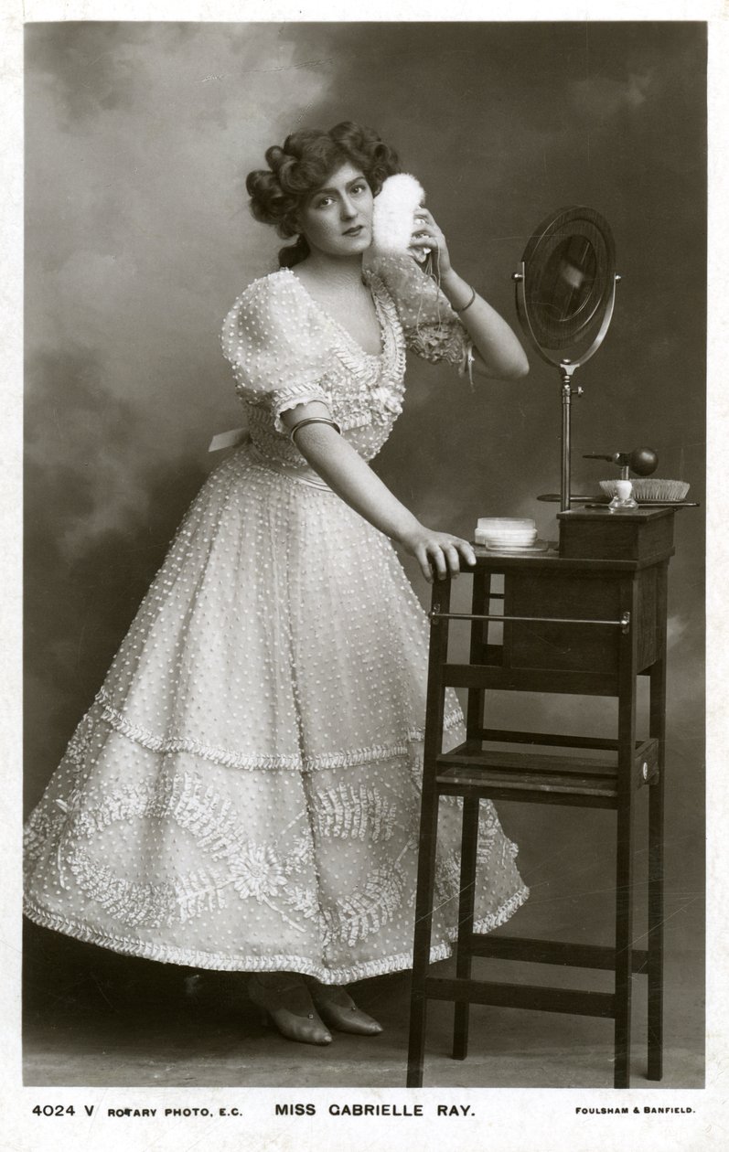 Gabrielle Ray, angielska aktorka, tancerka i piosenkarka, ok. 1906. autorstwa Rotary Photo