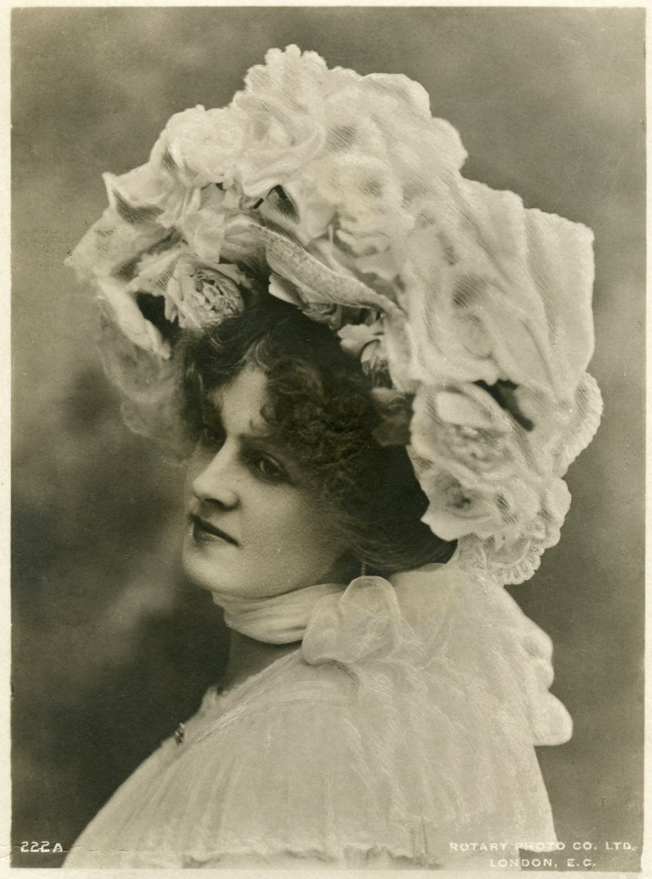 Marie Studholme, brytyjska aktorka, ok. 1900. autorstwa Rotary Photo