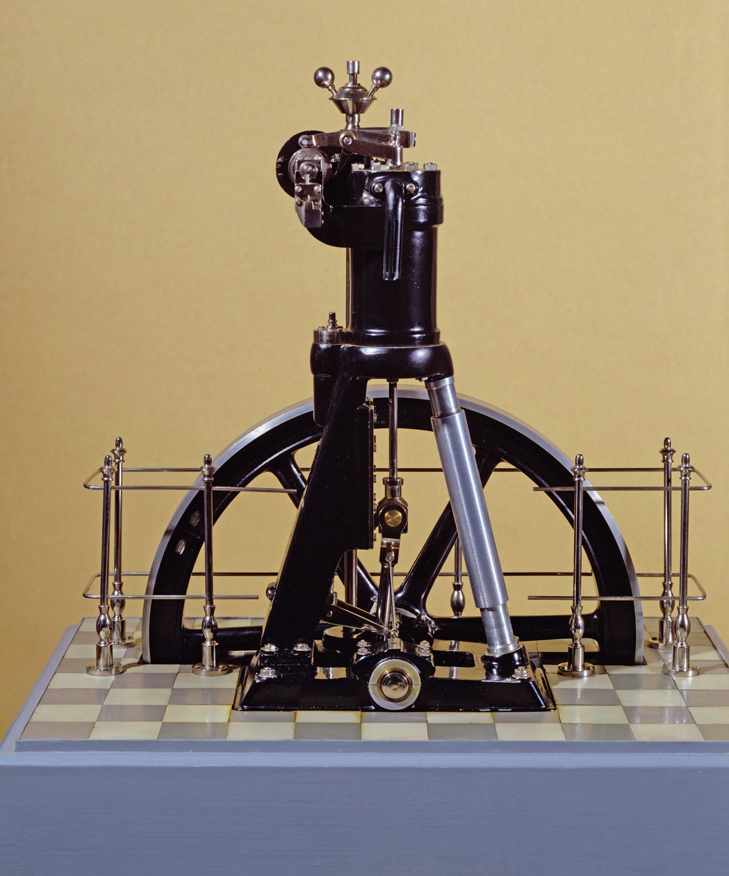 Pierwszy silnik wysokoprężny (znany również jako trzeci prototyp augsburski), 1896-97 (metal) autorstwa Rudolf Diesel