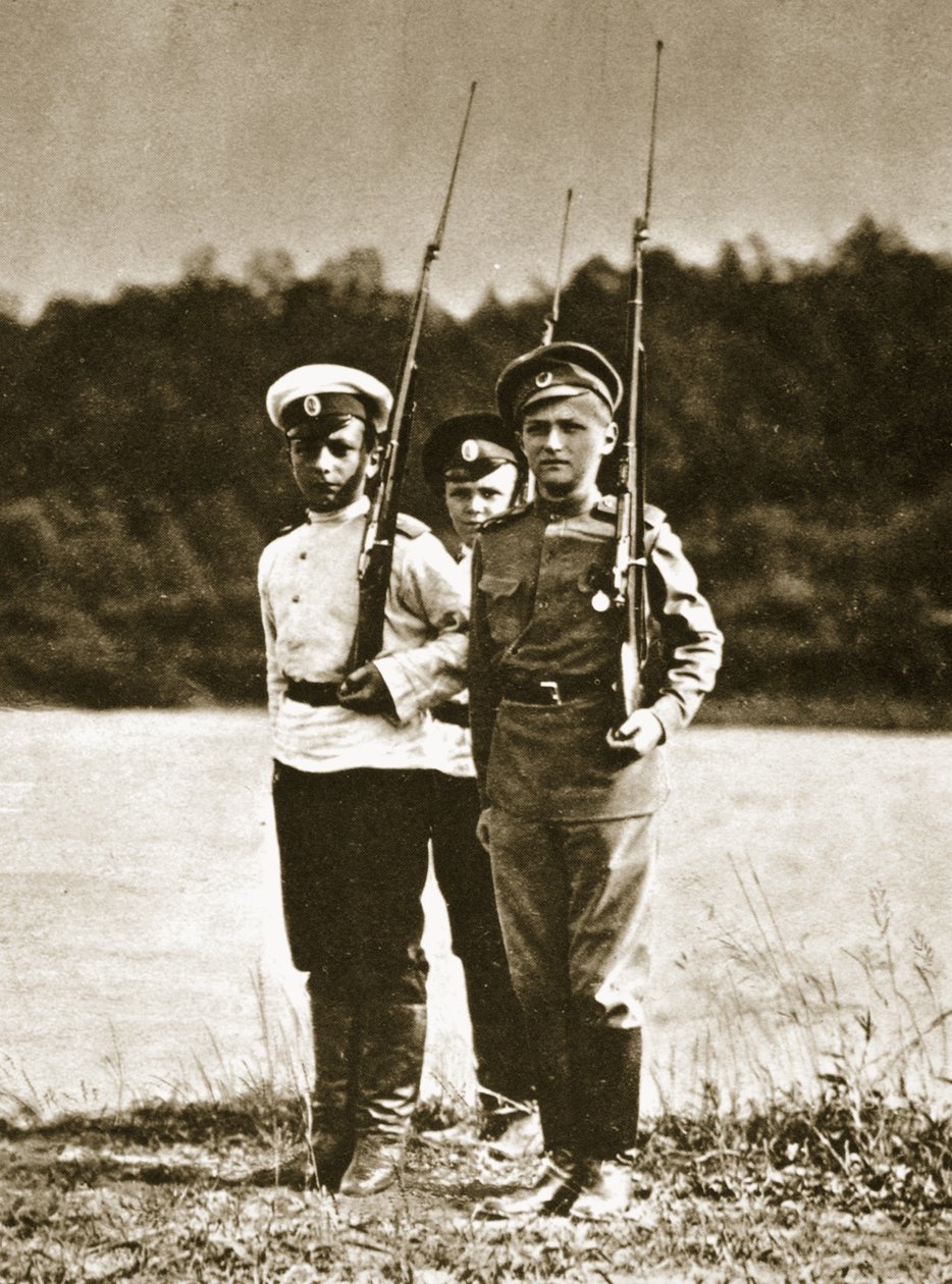 Carewicz Aleksiej, lat 12, ok. 1916 (zdjęcie w sepii) autorstwa Russian Photographer