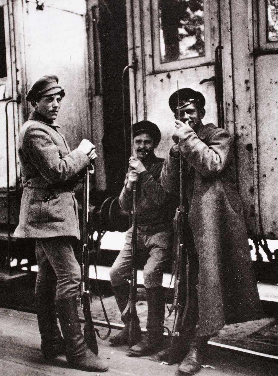 Młoda Czerwona Gwardia (zdjęcie w sepii) autorstwa Russian Photographer
