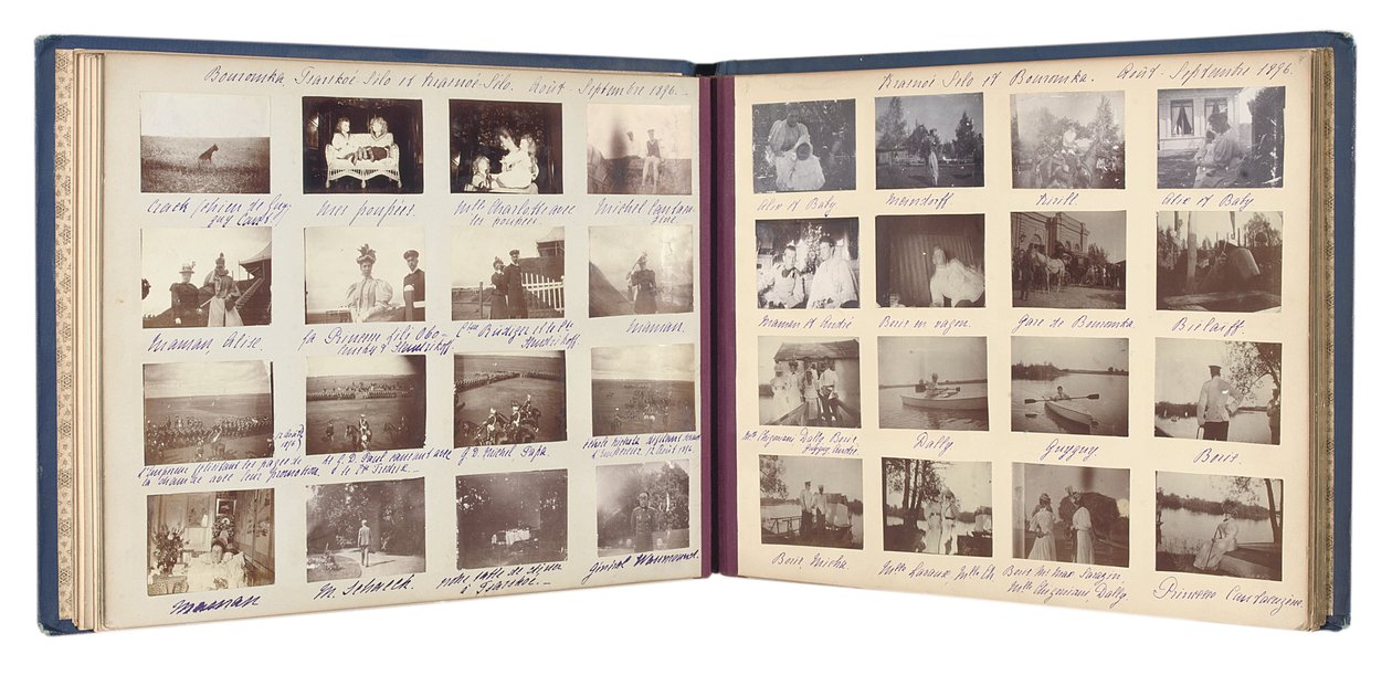 Rosyjska rodzina cesarska, strona z albumu fotograficznego, ok. 1897-99 (zdjęcie czarno-białe) (zob. także 487673-80) autorstwa Russian Photographer