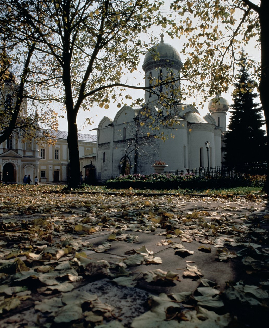 Katedra św. Trójcy Sergiusza, założona ok. 1340 r. przez św. Sergiusza z Radonesh autorstwa Russian School