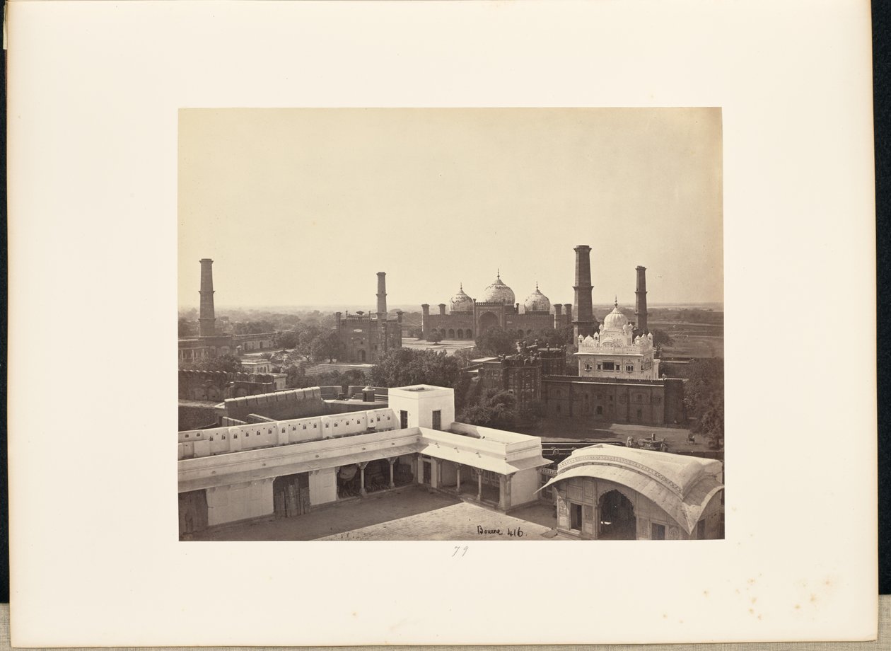 Lahore; widok z pałacu w forcie autorstwa Samuel Bourne