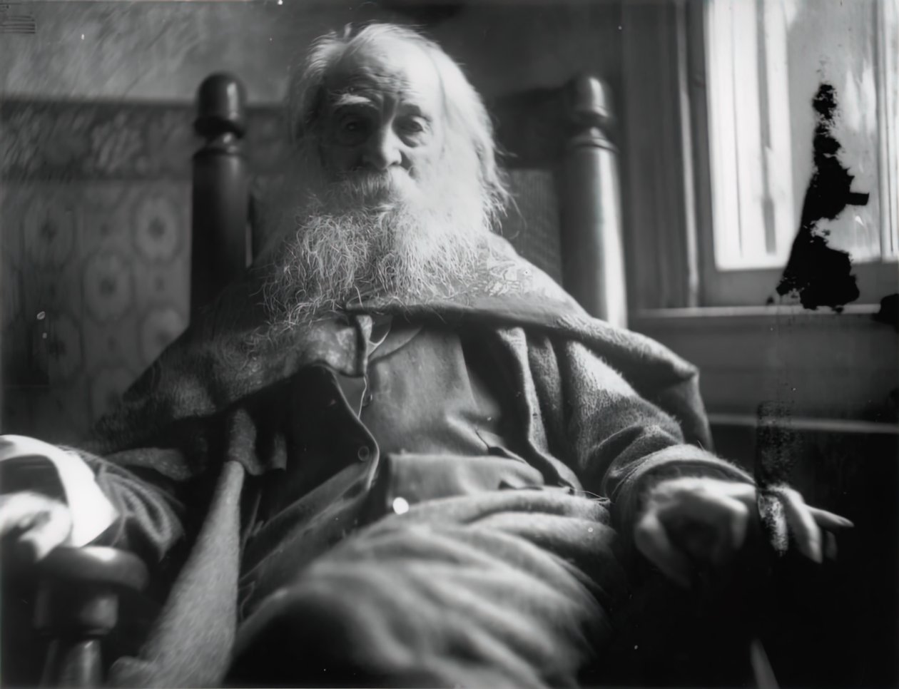 Walt Whitman w Camden, NJ, c. 1891. autorstwa Samuel Murray