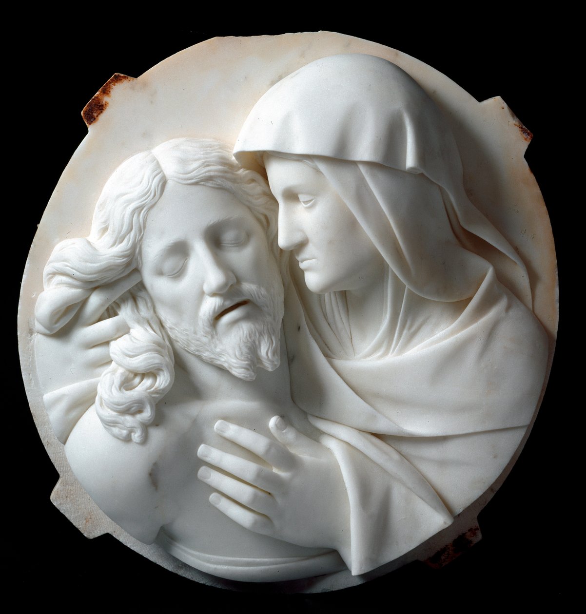 Marmurowa rzeźba Pieta autorstwa Santo Varniego (1807-1885) 1863-1870. Ciemny. 56x52x12 cm Z kolekcji księcia Odona di savoia. Geny, Galleria d