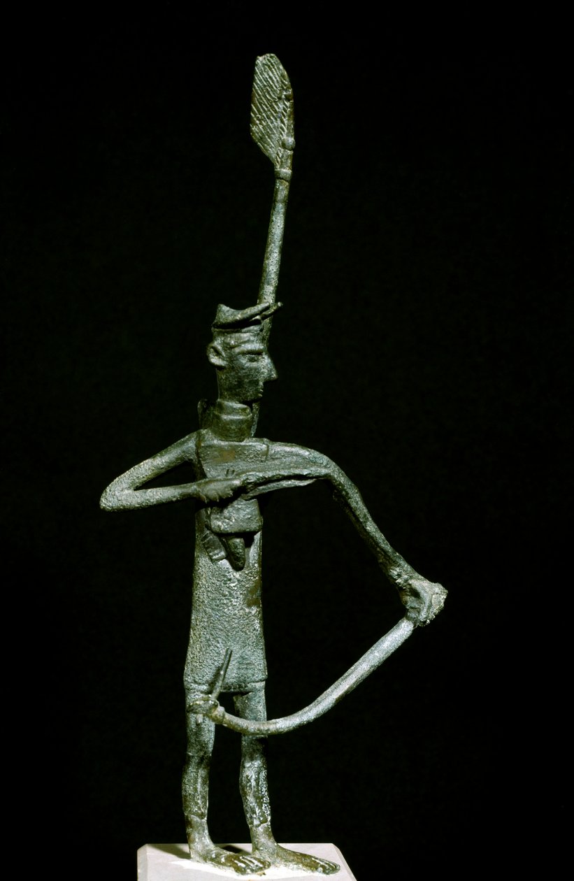 Kultura nuragi (nuraghi) Sardynii: brązowa statuetka łucznika. VIII-VII w. p.n.e. Cagliari, Narodowe Muzeum Archeologiczne, Sardynia, Włochy autorstwa Sardinia Nuragic Civilization