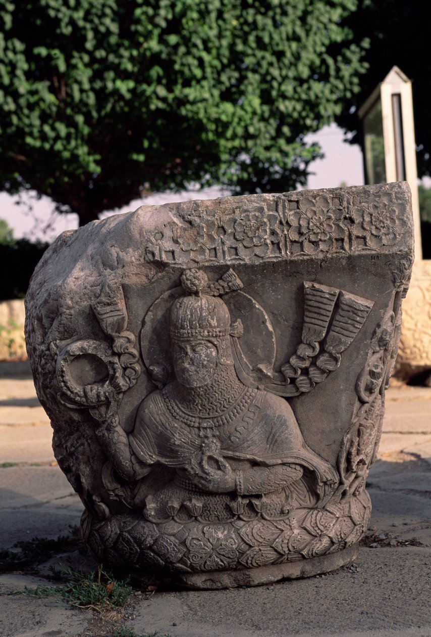 Kapitał przedstawiający Khosrowa II jako zwycięskiego wojownika, ok. 620 autorstwa Sasanian School
