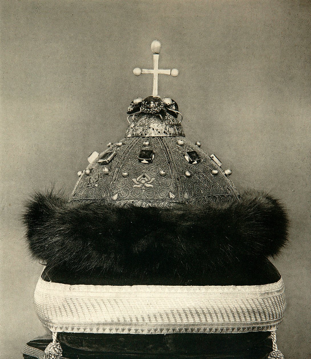 Czapka Monomacha, przed 1884 r autorstwa Scherer Nabholz and Co