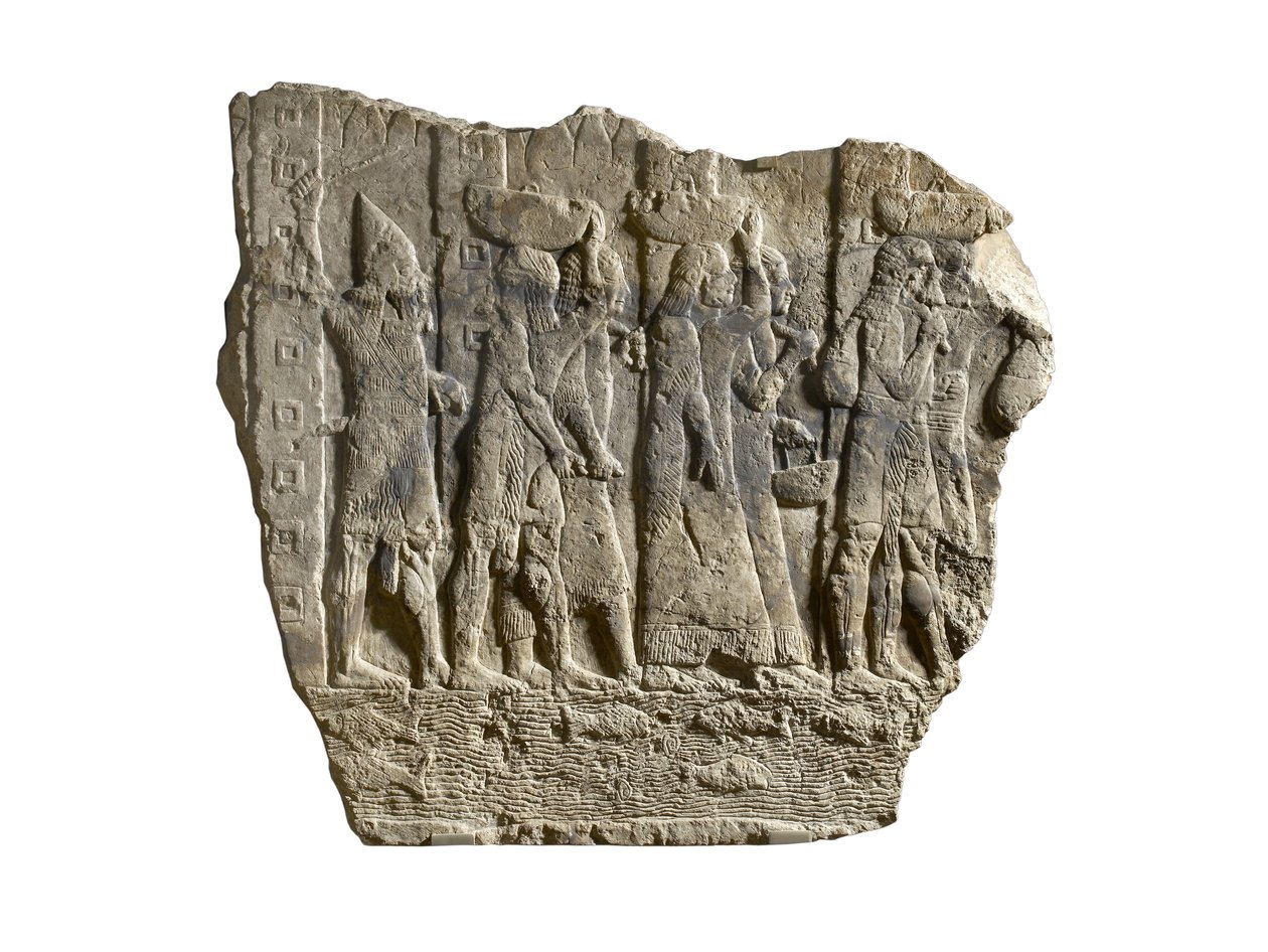 Fragment płaskorzeźby asyryjskiej przedstawiający żołnierzy eskortujących łupy i jeńców z Babilonu (marmur) autorstwa School Assyrian