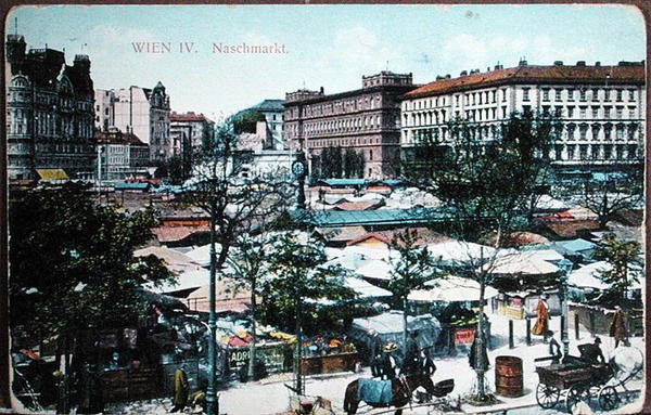 Pocztówka przedstawiająca Naschmarkt (Targ Spożywczy) w Wiedniu, ok. 1915 (kolor lito) autorstwa School Austrian
