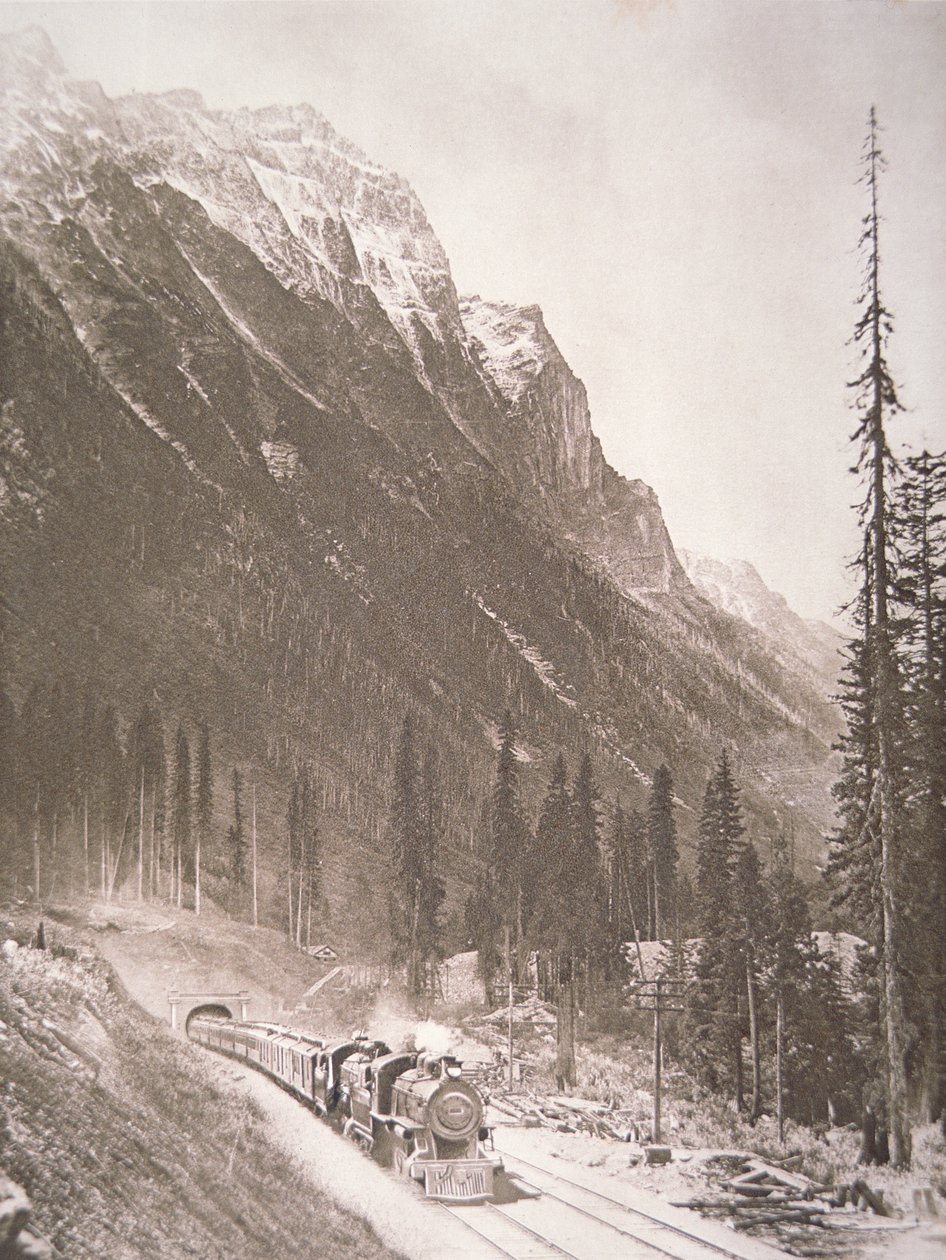 Canadian Pacific Railway Train, c.1925 (zdjęcie czarno-białe) autorstwa School Canadian