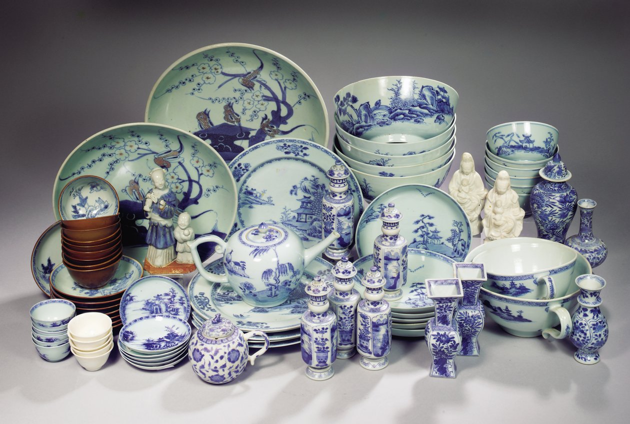 Różne partia porcelany „Nanking Cargo”, połowa XVIII wieku (porcelana) autorstwa School Chinese