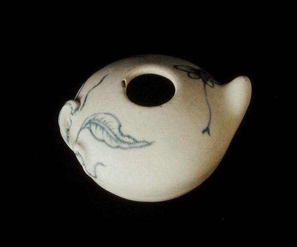 Niebiesko-biała naczynie na wodę w formie brzoskwini, od Annan (porcelana) autorstwa School Chinese