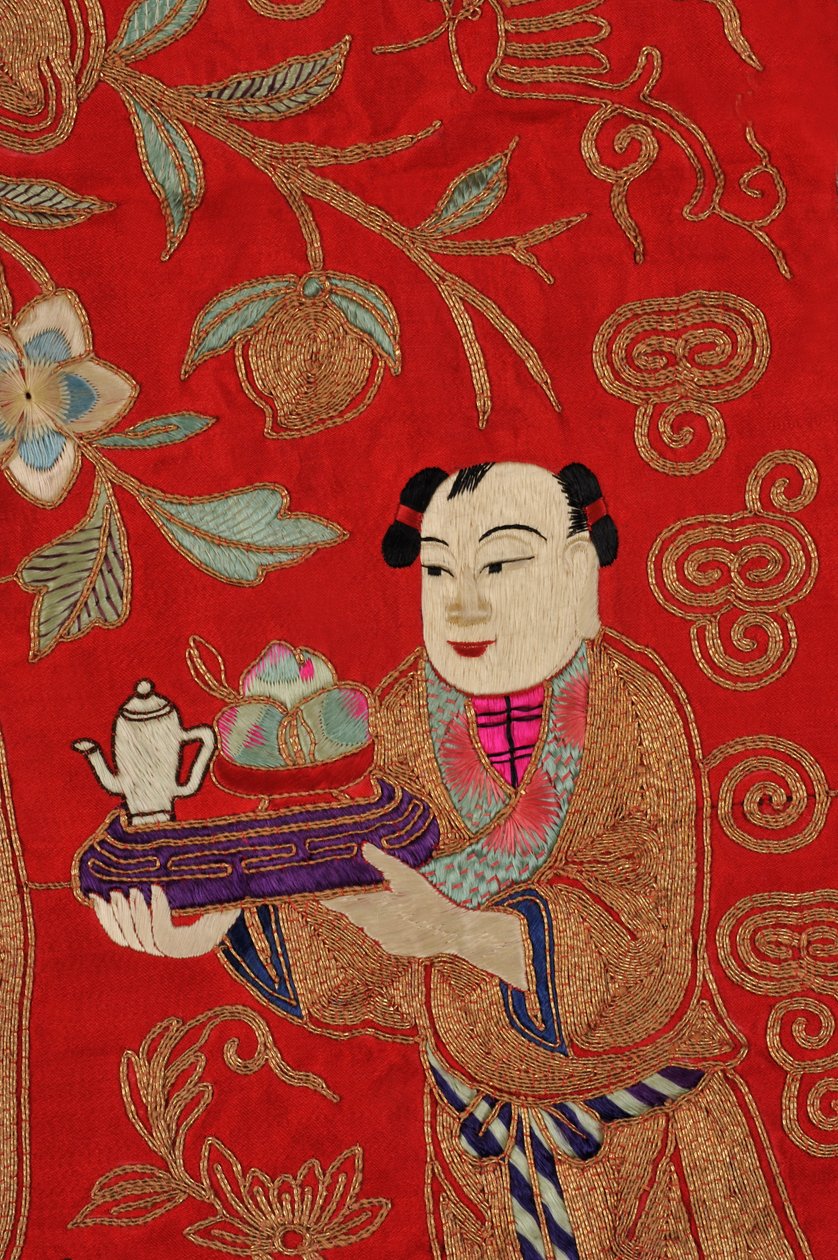 Haft przedstawiający chłopca przynoszącego herbatę (tekstylia) (detal 389561) autorstwa School Chinese