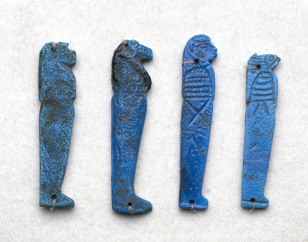 Amulet Syna Horusa, okres grecko-rzymski, 332 pne-395 ne (niebieski fajans) autorstwa School Egyptian