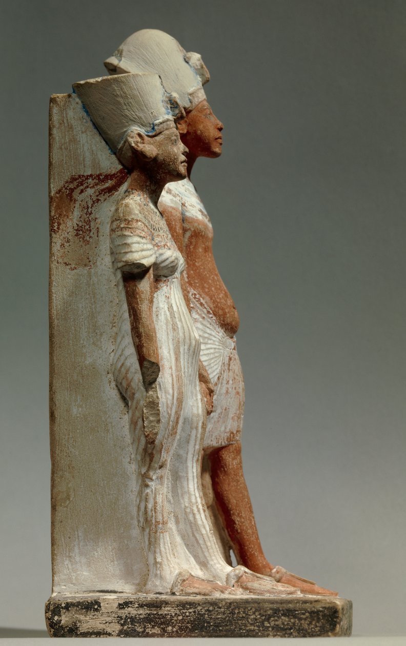 Sztuka starożytnego Egiptu: Król Echnaton i Królowa Nefretete. Malowana rzeźba z wapienia wykonana około 1360 pne Paryż, Musee Du Louvre autorstwa School Egyptian